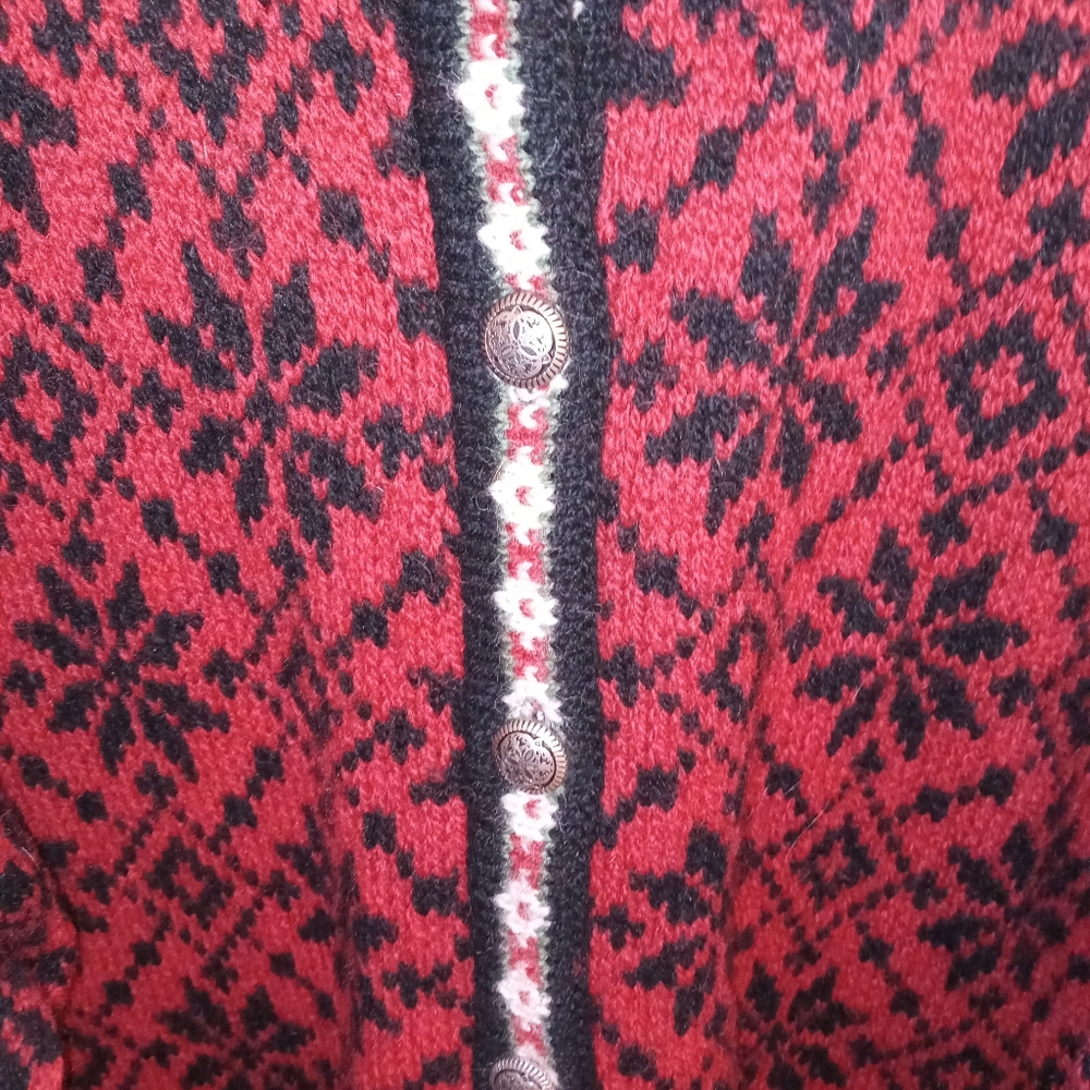 L.L. Bean sweater - Picture 3 of 4